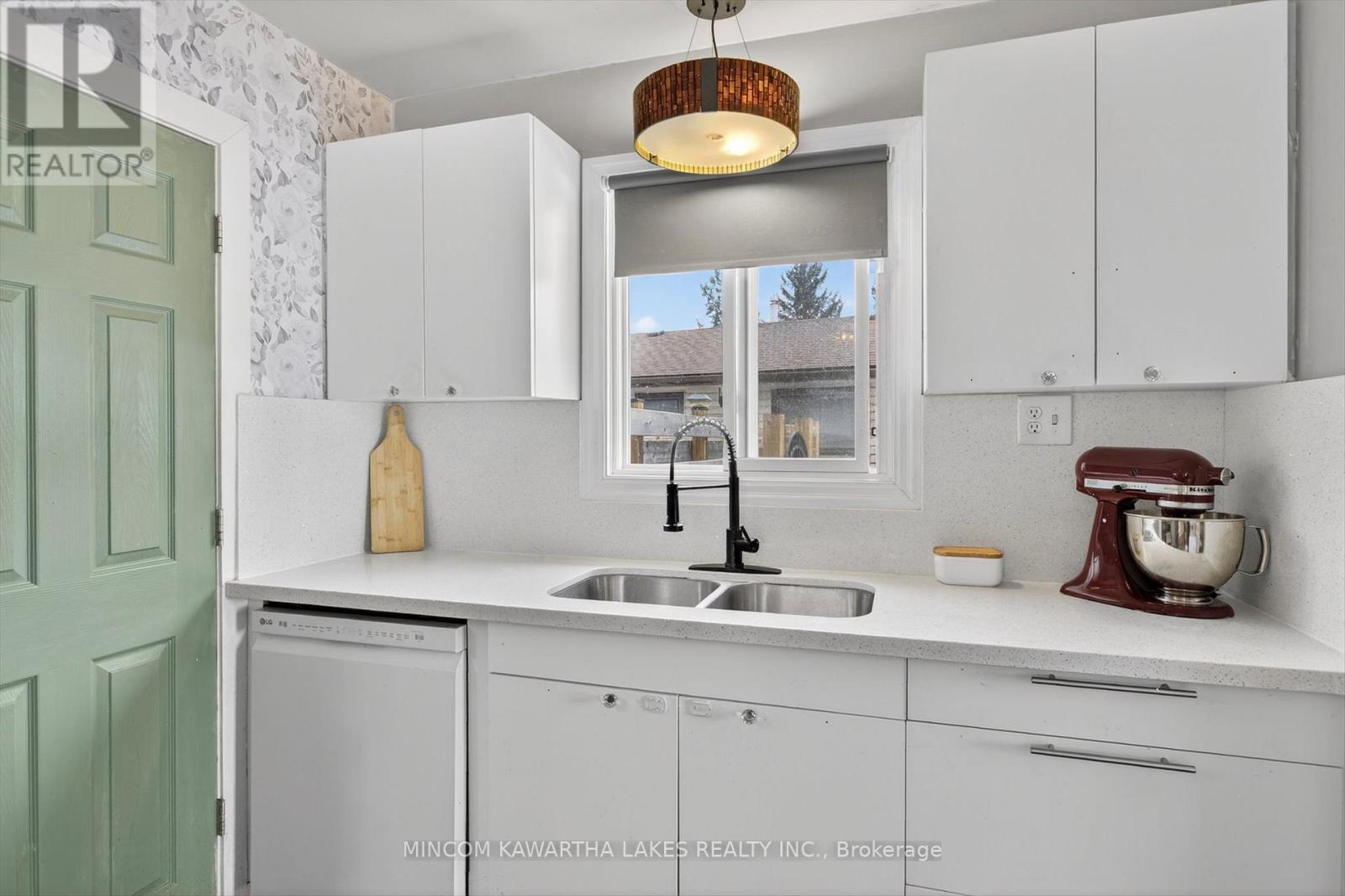 614 Corrigan Crescent, Peterborough (Ashburnham Ward 4), Ontario  K9J 7N8 - Photo 19 - X12916582