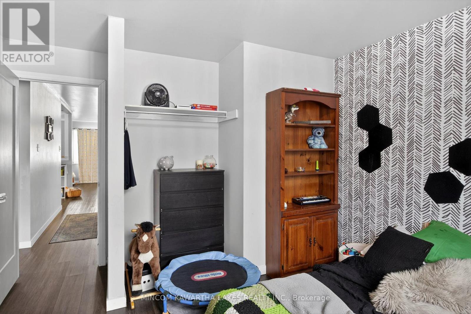 614 Corrigan Crescent, Peterborough (Ashburnham Ward 4), Ontario  K9J 7N8 - Photo 27 - X12916582