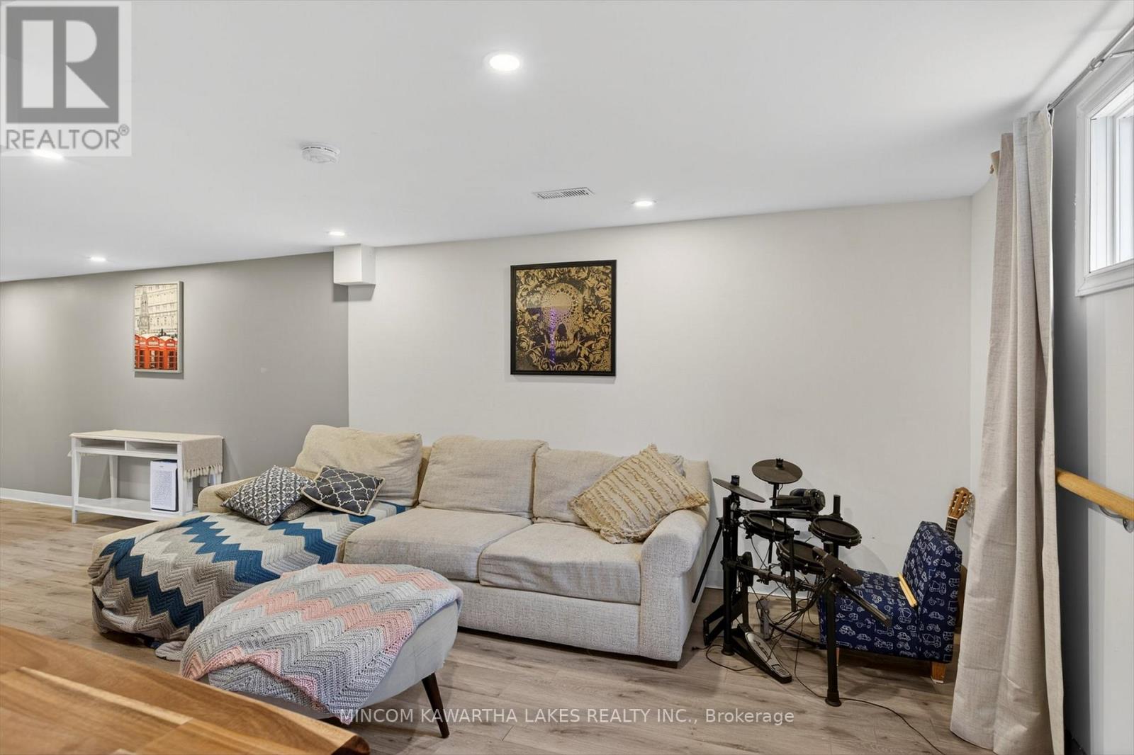 614 Corrigan Crescent, Peterborough (Ashburnham Ward 4), Ontario  K9J 7N8 - Photo 31 - X12916582