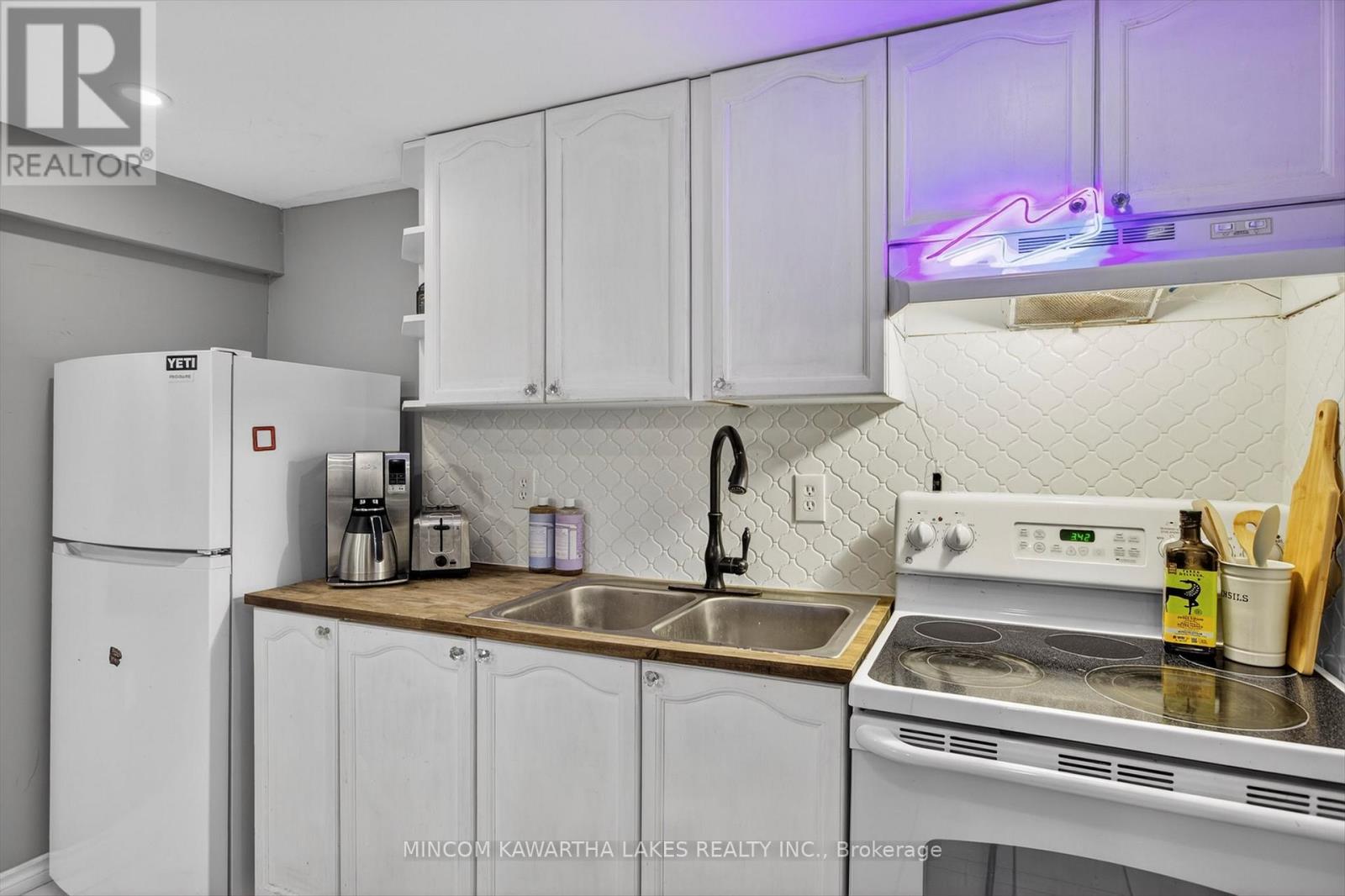 614 Corrigan Crescent, Peterborough (Ashburnham Ward 4), Ontario  K9J 7N8 - Photo 35 - X12916582