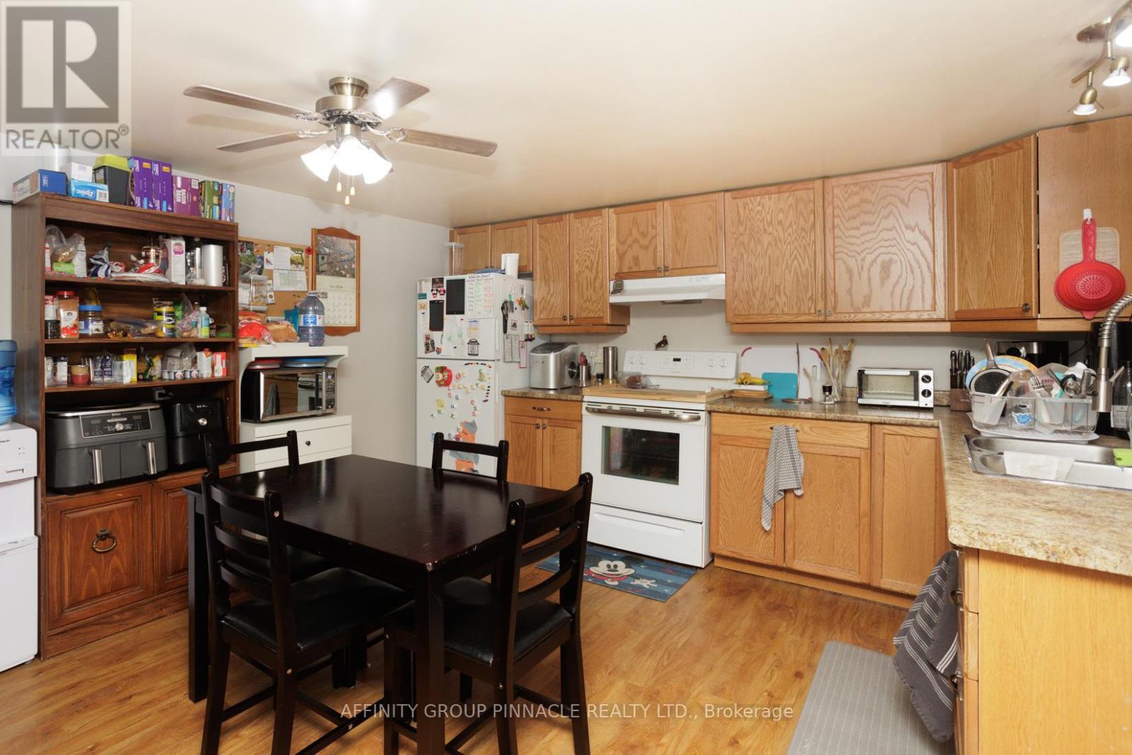 178 Colborne Street W, Kawartha Lakes (Lindsay), Ontario  K9V 6A1 - Photo 27 - X12916630