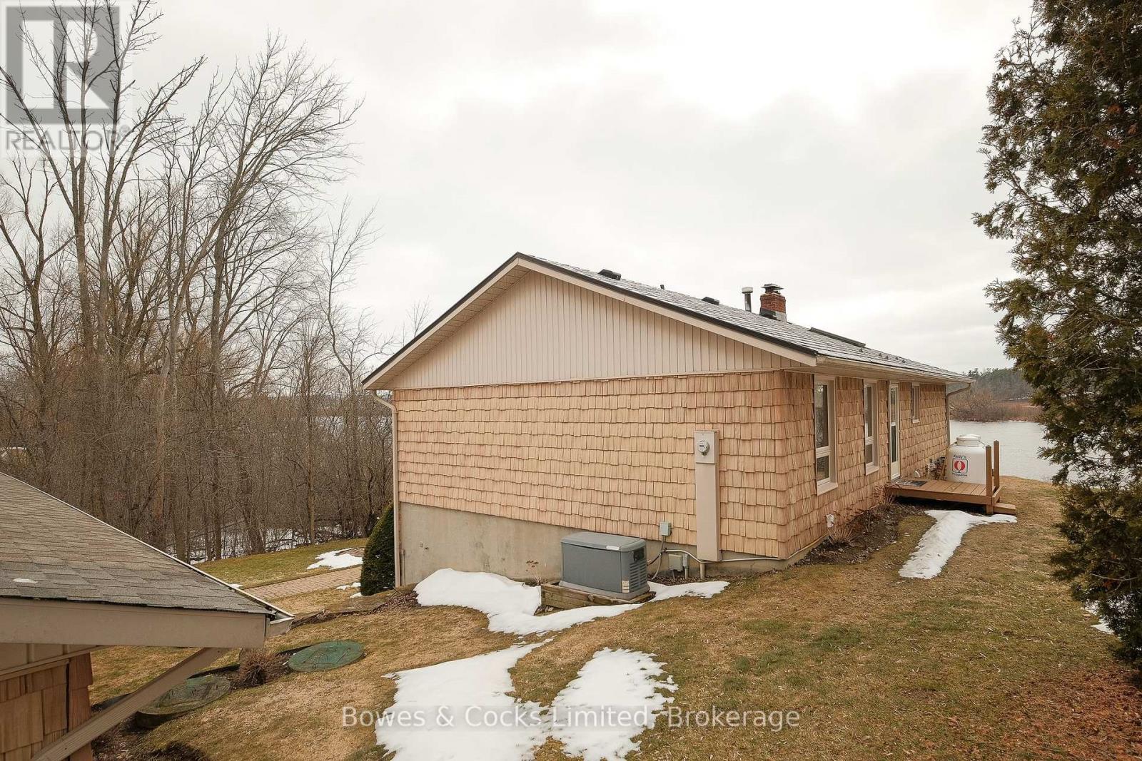 210 Thompson Road, Otonabee-South Monaghan, Ontario  K9J 6X8 - Photo 38 - X12916918
