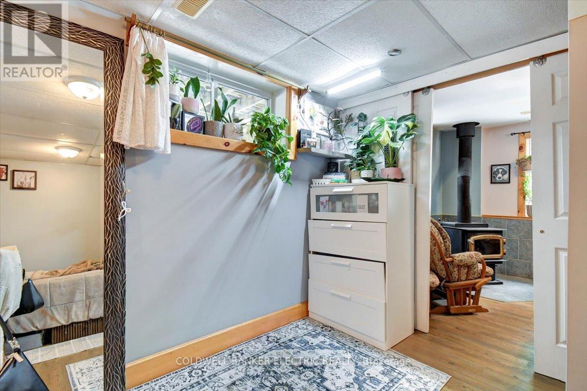 6 Leisure Lane, Kawartha Lakes (Fenelon), Ontario  K9V 4R1 - Photo 27 - X12918594
