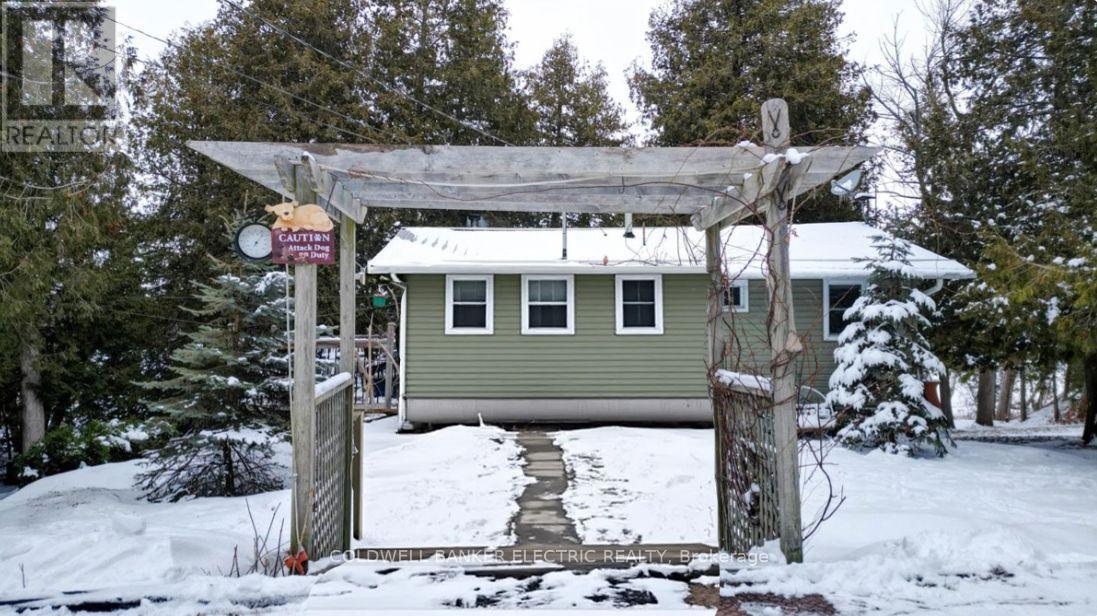 6 Leisure Lane, Kawartha Lakes (Fenelon), Ontario  K9V 4R1 - Photo 7 - X12918594