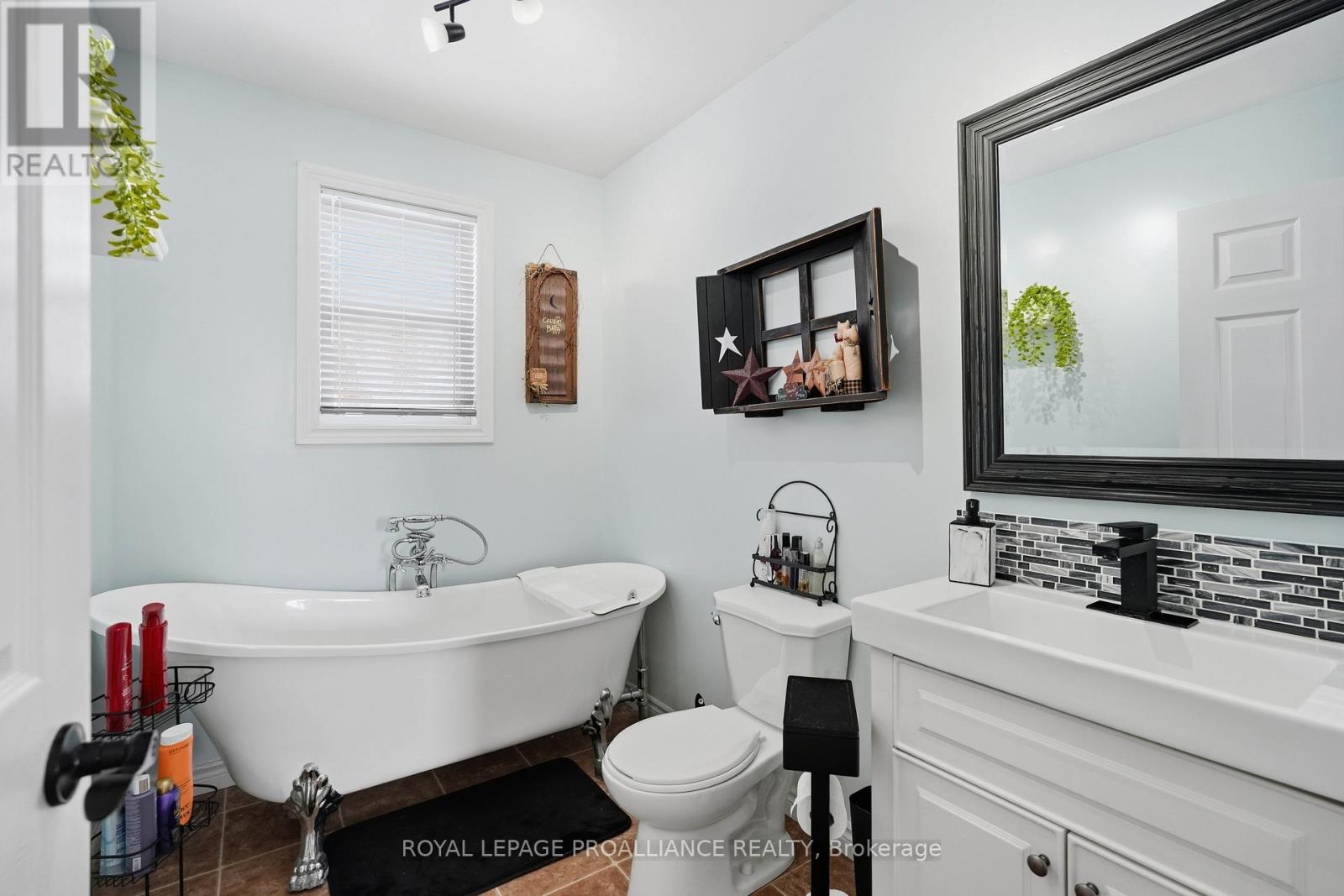 4395 Highway 7, Asphodel-Norwood (Norwood), Ontario  K0L 2V0 - Photo 23 - X12918632