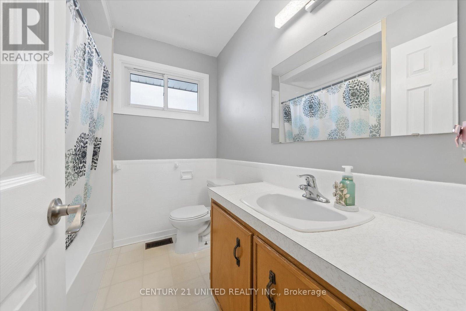 1897 Stewartcroft Crescent, Peterborough (Monaghan Ward 2), Ontario  K9K 1G7 - Photo 16 - X12918634