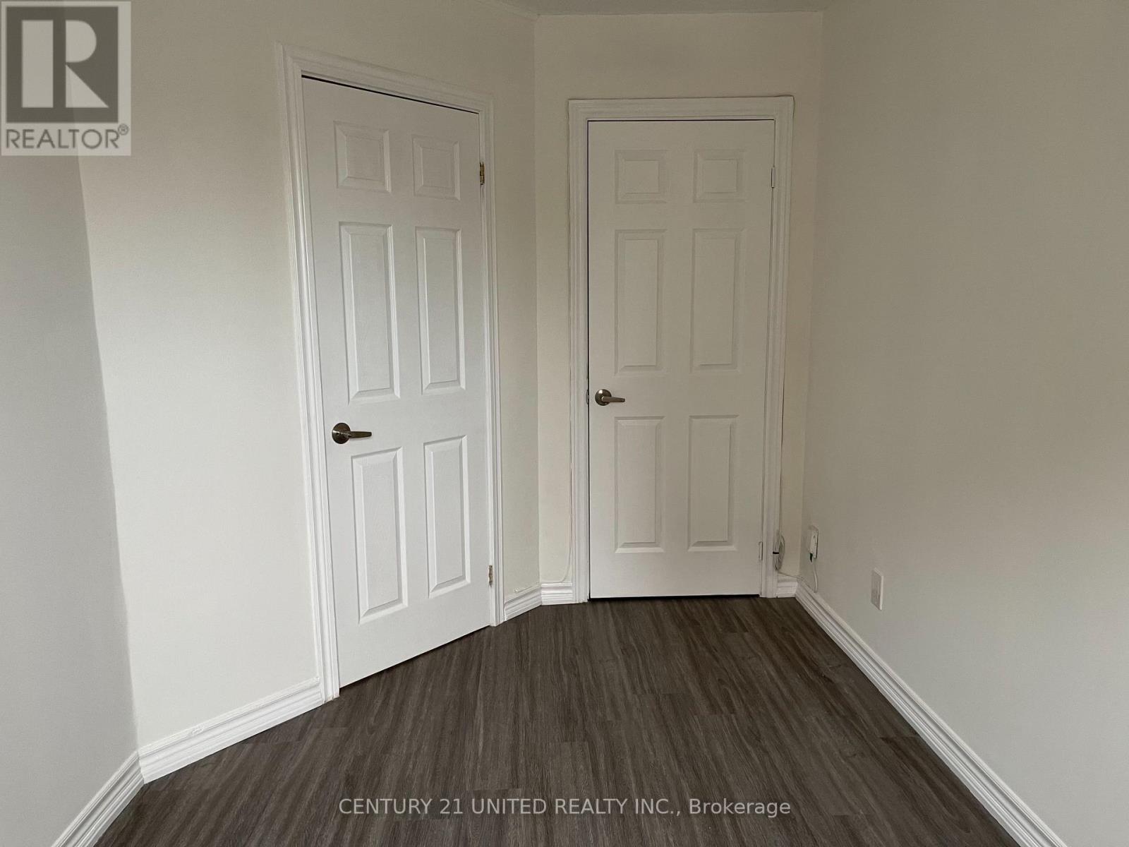 9 - 174.5 Hunter Street W, Peterborough (Town Ward 3), Ontario  K9H 2L2 - Photo 10 - X12918662