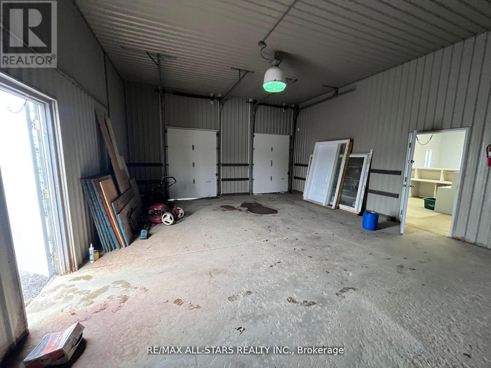 9 Callaghan's Road, Kawartha Lakes (Ops), Ontario  K9V 4R4 - Photo 4 - X12919028