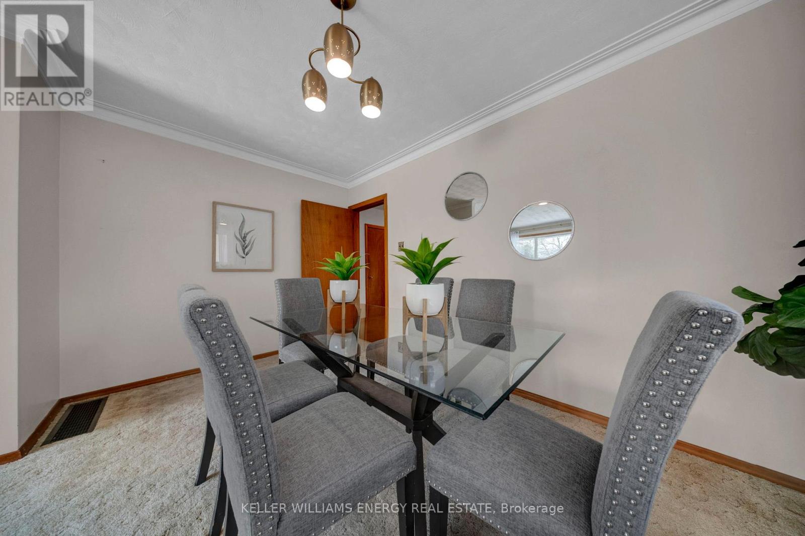 855 Timothy Street, Peterborough (Northcrest Ward 5), Ontario  K9H 6H5 - Photo 5 - X12919050