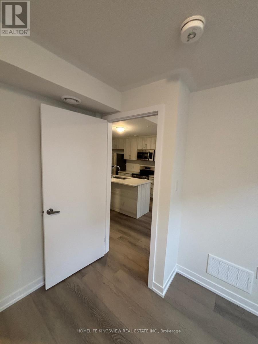 82 Ziibi Way, Clarington (Newcastle), Ontario  L1B 0W5 - Photo 6 - E12918734