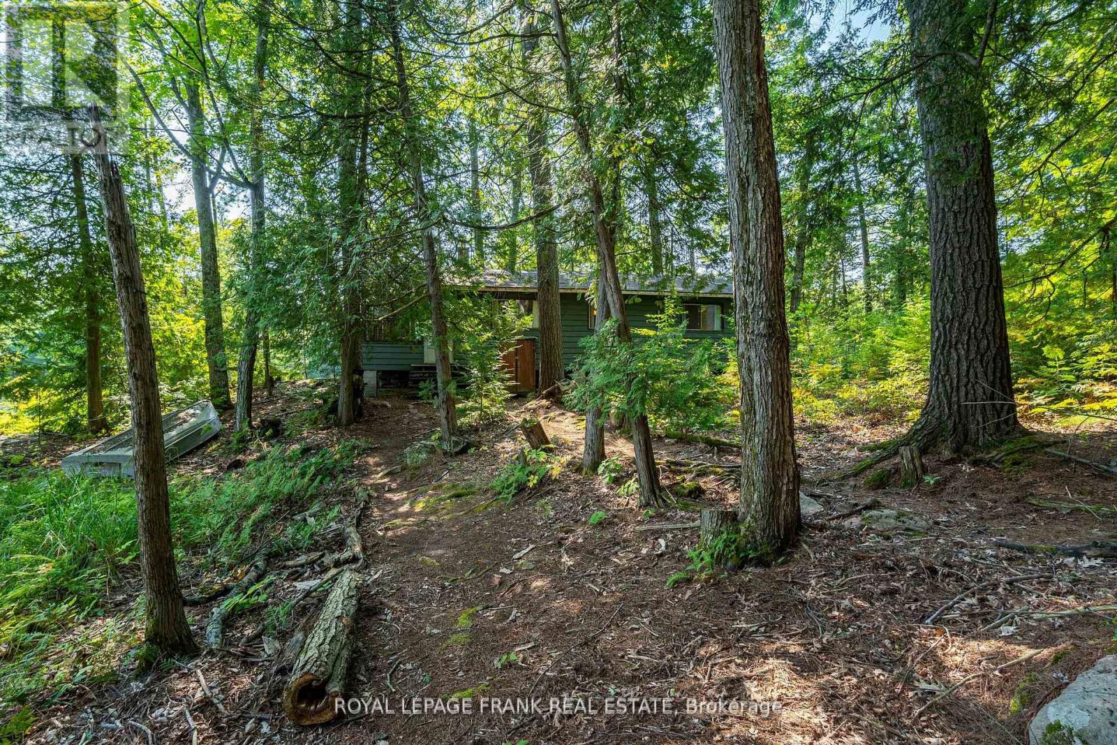 428 & 430 Island 7 Stoney Lake, Douro-Dummer, Ontario  K0L 2H0 - Photo 21 - X12919666