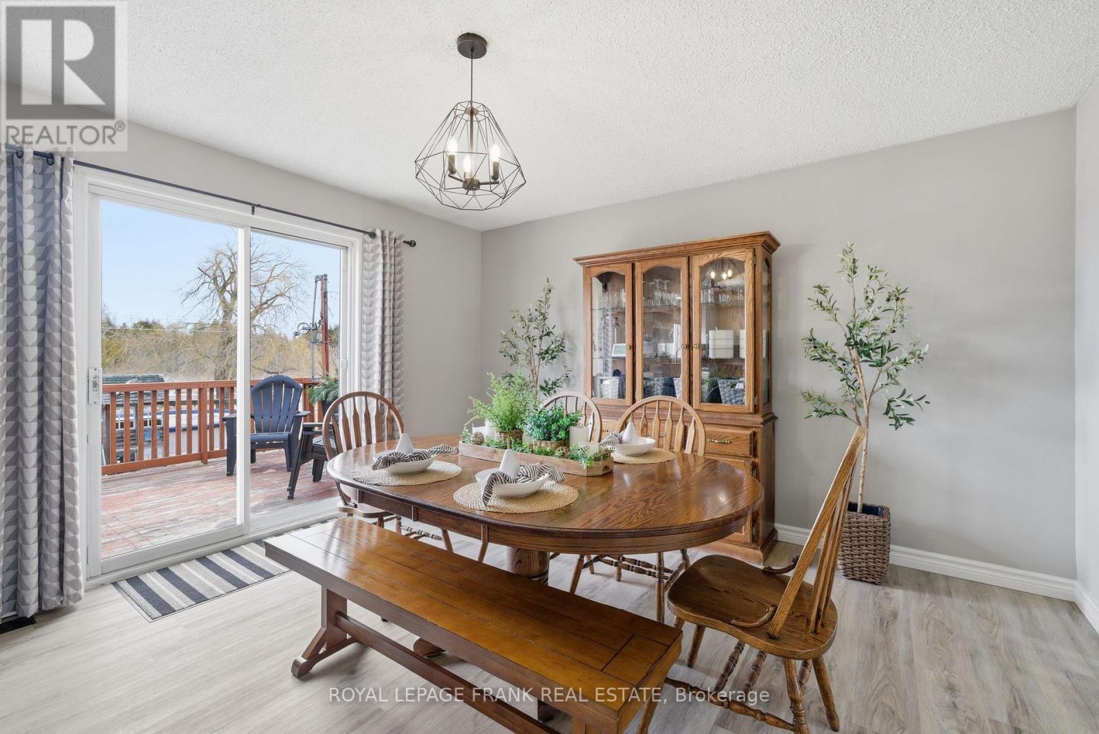 128 River Road, Kawartha Lakes (Manvers), Ontario  K9V 4R4 - Photo 17 - X12919740