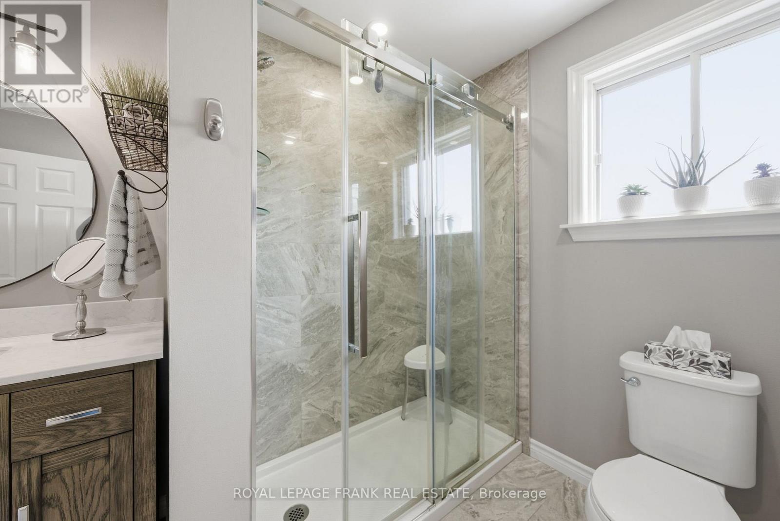 128 River Road, Kawartha Lakes (Manvers), Ontario  K9V 4R4 - Photo 21 - X12919740