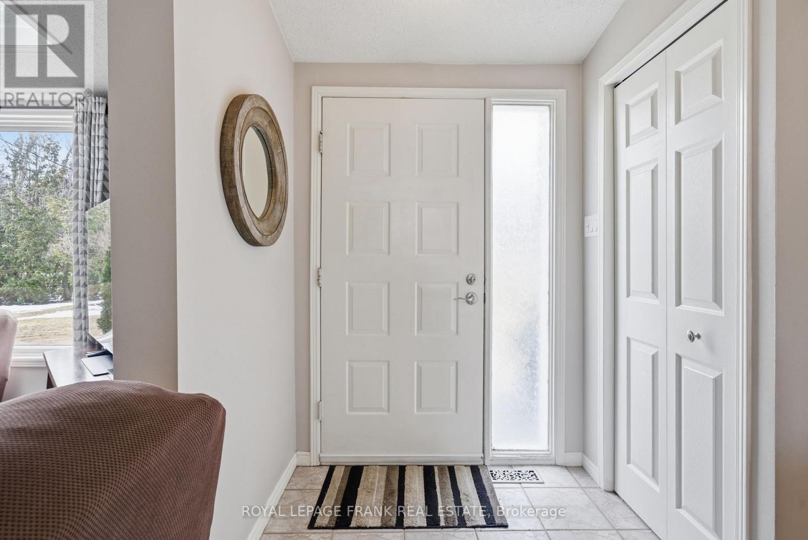 128 River Road, Kawartha Lakes (Manvers), Ontario  K9V 4R4 - Photo 7 - X12919740