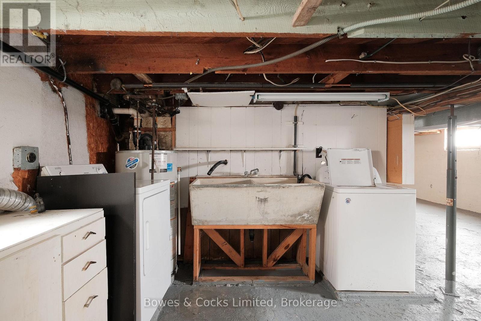 164 Prince Street, Peterborough (Town Ward 3), Ontario  K9J 2A4 - Photo 27 - X12920420