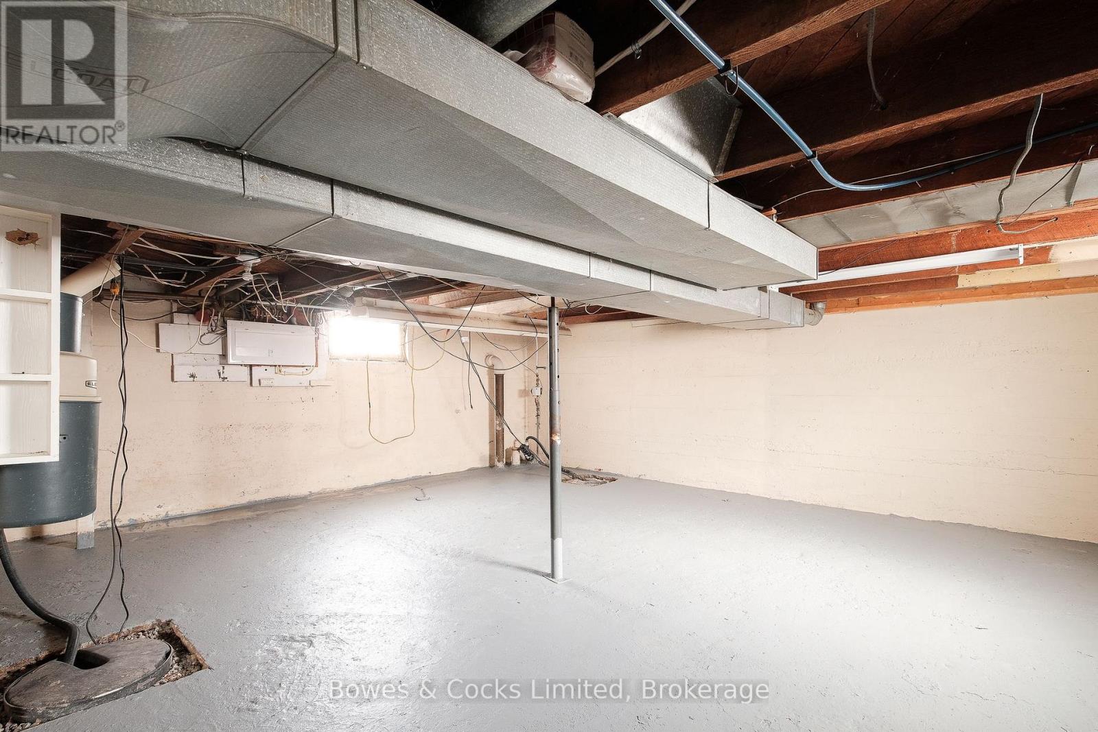 164 Prince Street, Peterborough (Town Ward 3), Ontario  K9J 2A4 - Photo 30 - X12920420