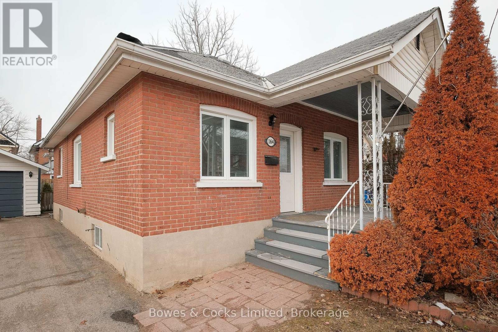 164 Prince Street, Peterborough (Town Ward 3), Ontario  K9J 2A4 - Photo 33 - X12920420