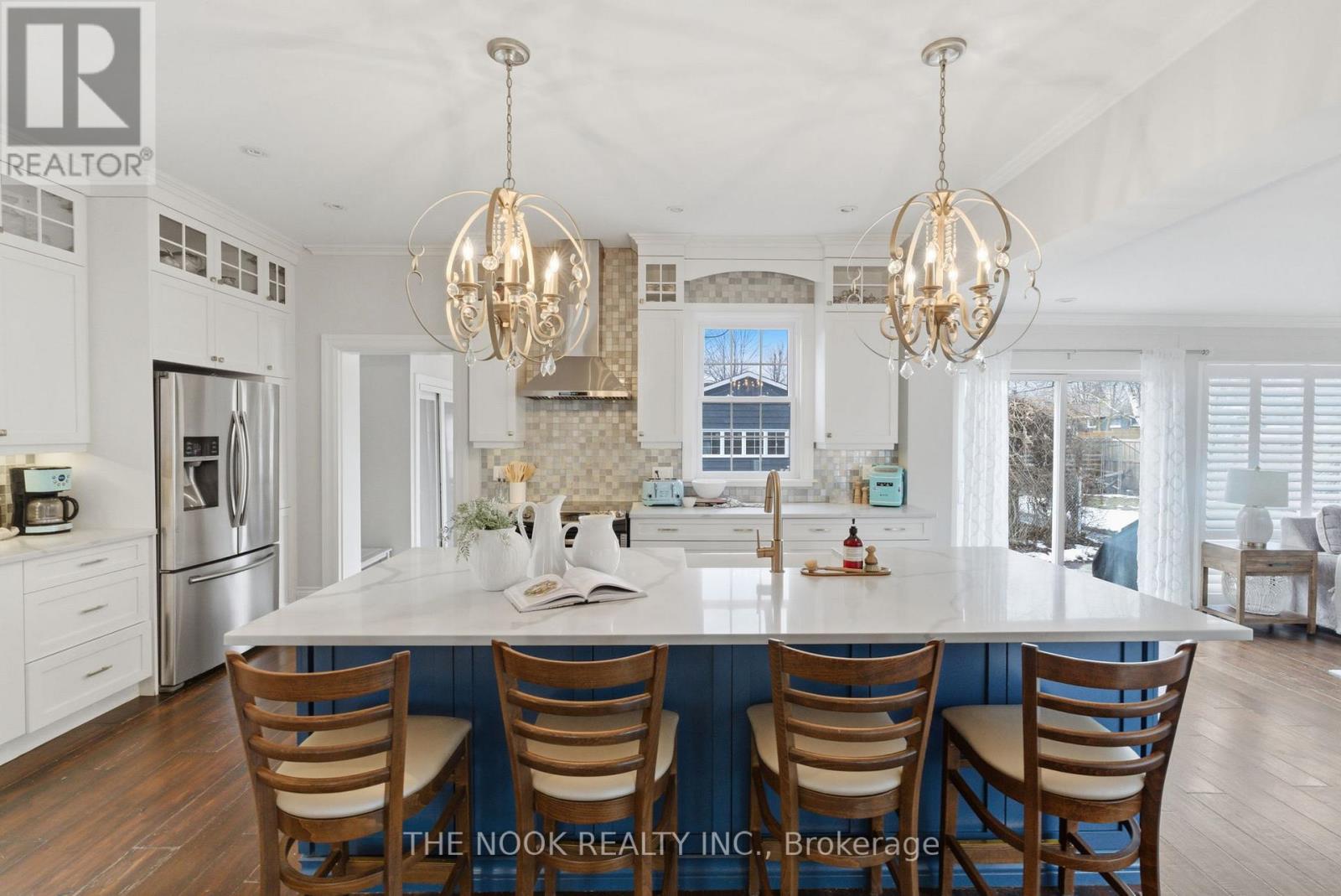 264 Bennet Street, Peterborough (Northcrest Ward 5), Ontario  K9H 5B9 - Photo 11 - X12920508