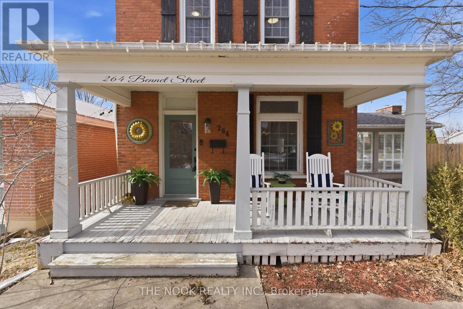 264 Bennet Street, Peterborough (Northcrest Ward 5), Ontario  K9H 5B9 - Photo 4 - X12920508