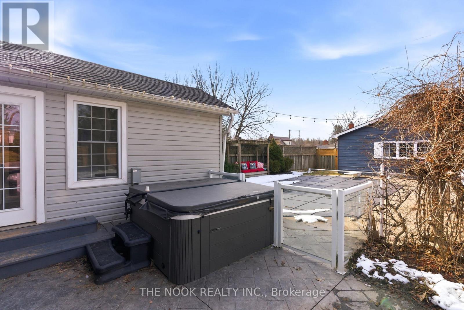 264 Bennet Street, Peterborough (Northcrest Ward 5), Ontario  K9H 5B9 - Photo 43 - X12920508