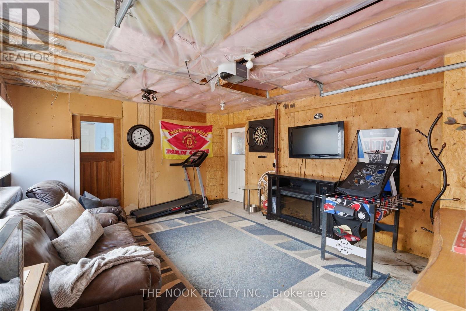 264 Bennet Street, Peterborough (Northcrest Ward 5), Ontario  K9H 5B9 - Photo 47 - X12920508