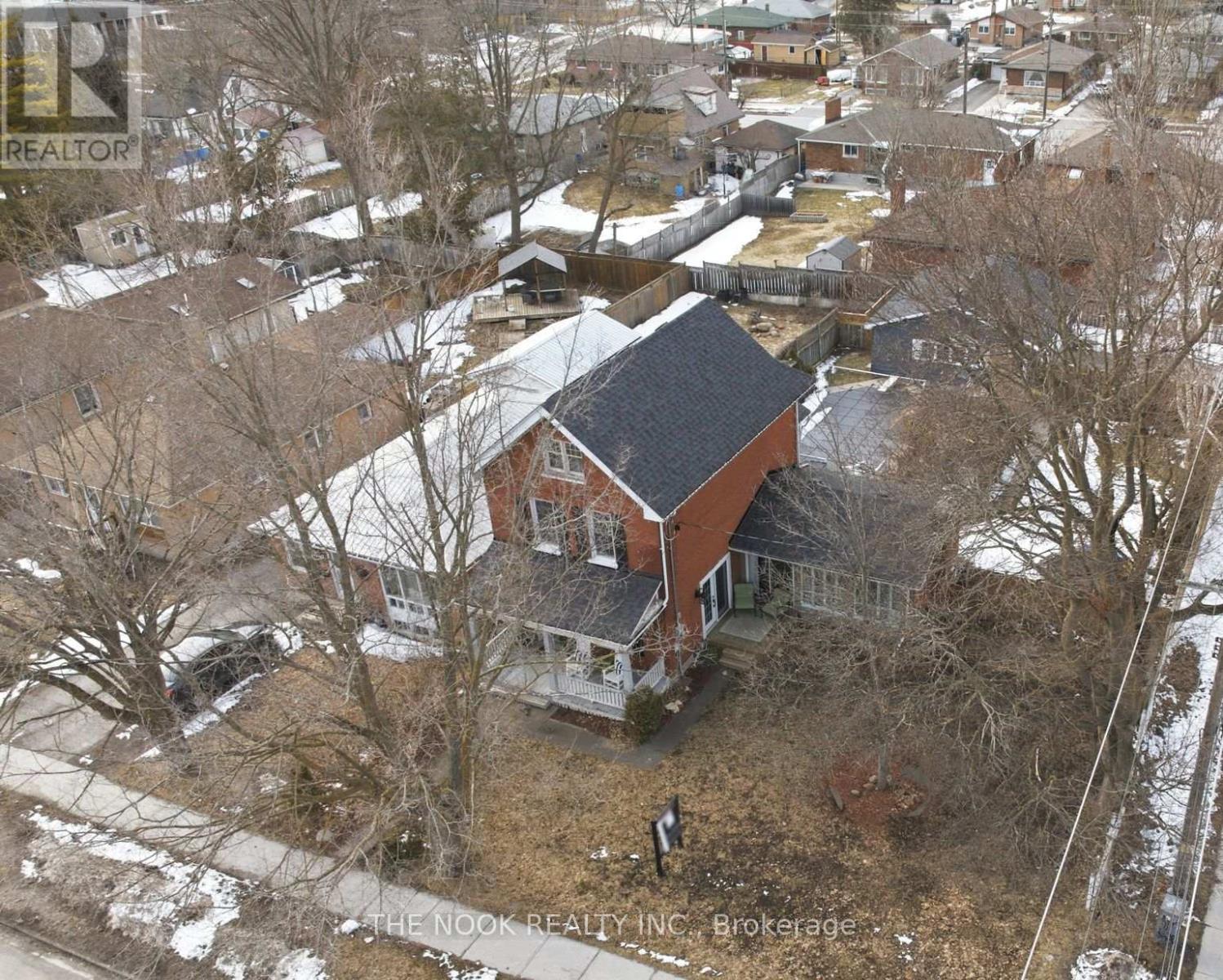 264 Bennet Street, Peterborough (Northcrest Ward 5), Ontario  K9H 5B9 - Photo 50 - X12920508