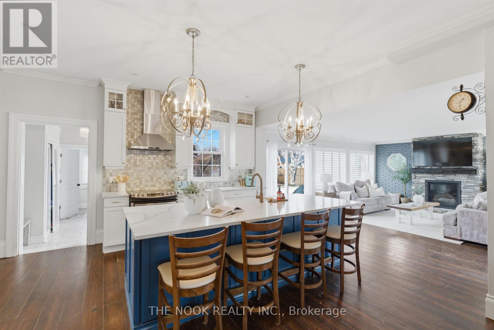 264 Bennet Street, Peterborough (Northcrest Ward 5), Ontario  K9H 5B9 - Photo 8 - X12920508