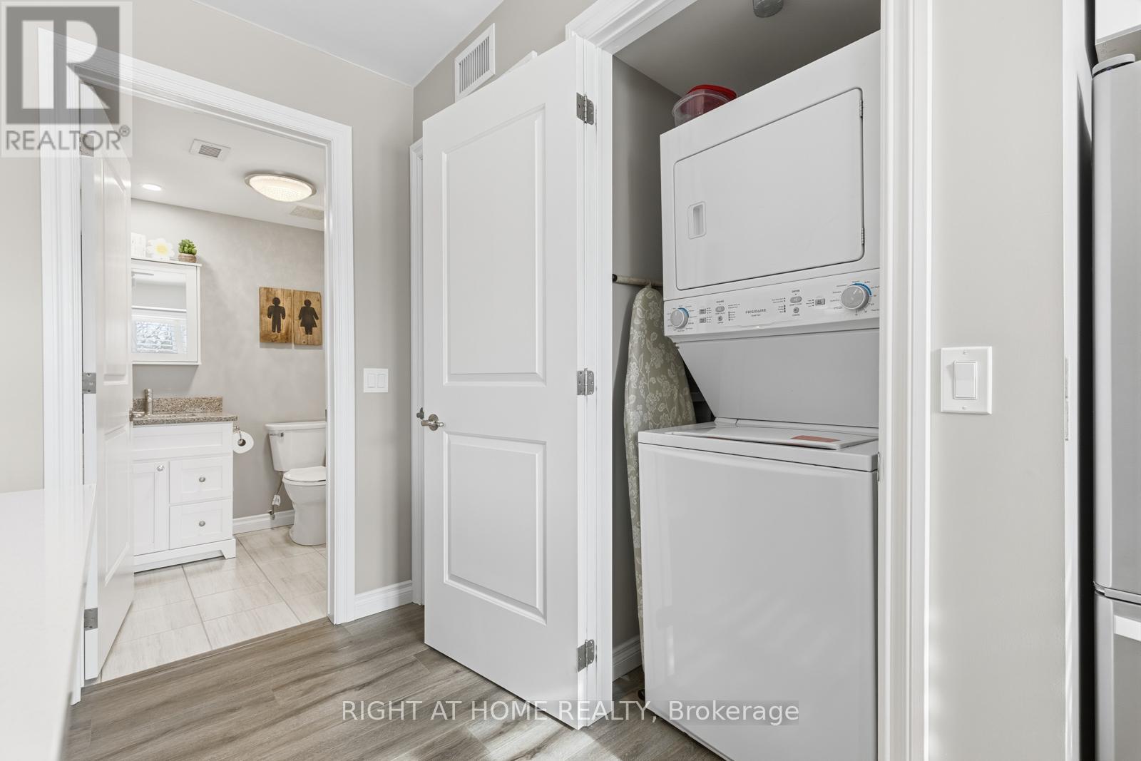 25 King Street, Kawartha Lakes (Lindsay), Ontario  K9V 1C4 - Photo 19 - X12920388