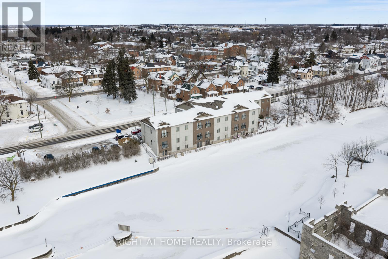 25 King Street, Kawartha Lakes (Lindsay), Ontario  K9V 1C4 - Photo 21 - X12920388