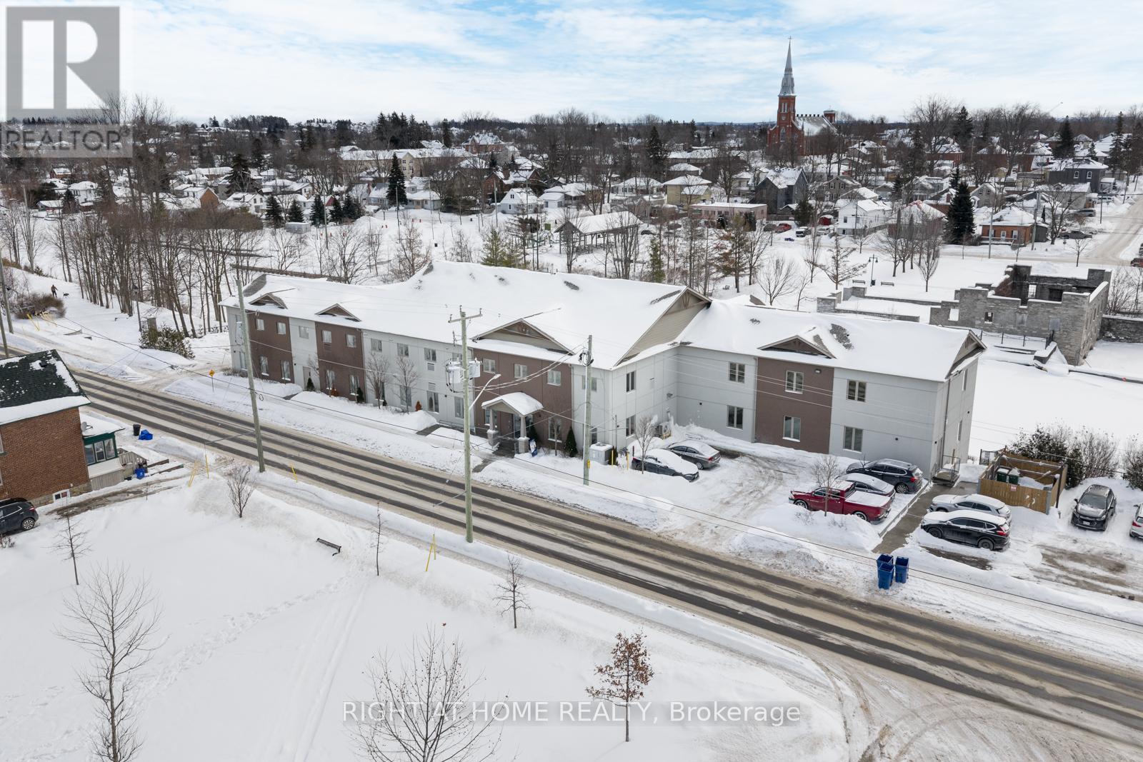 25 King Street, Kawartha Lakes (Lindsay), Ontario  K9V 1C4 - Photo 25 - X12920388