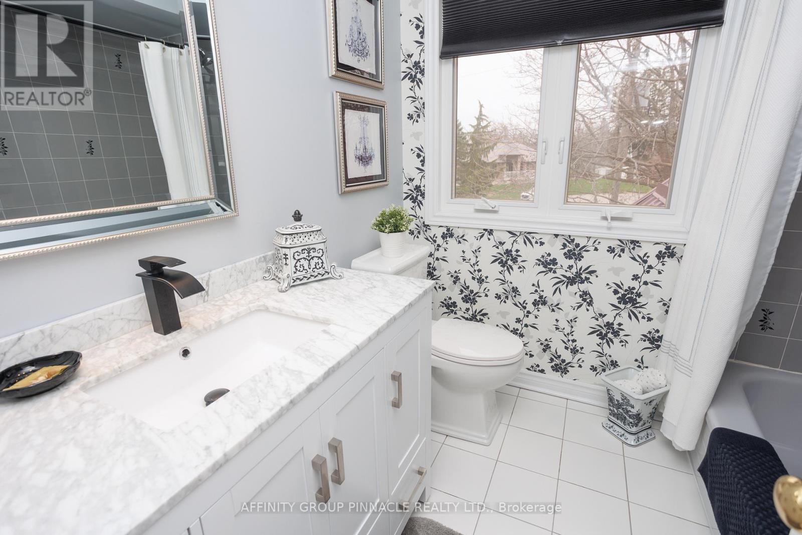 20 Olympia Court, Kawartha Lakes (Lindsay), Ontario  K9V 6C8 - Photo 33 - X12920614