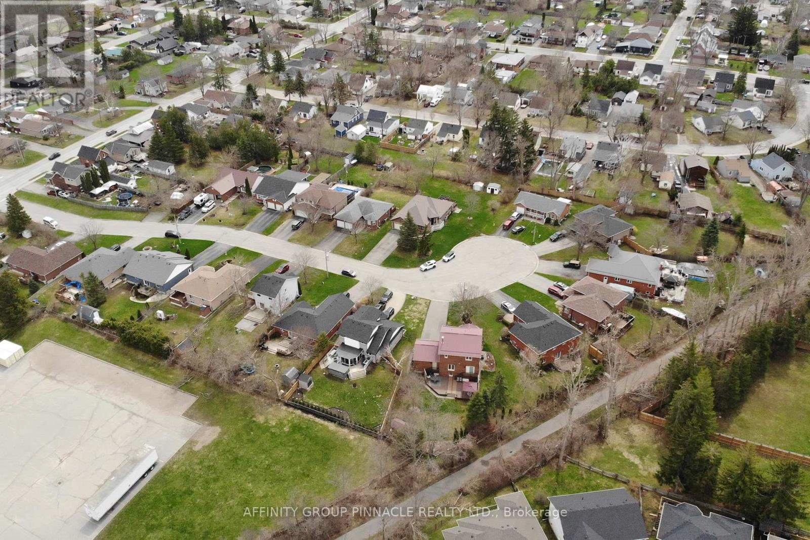 20 Olympia Court, Kawartha Lakes (Lindsay), Ontario  K9V 6C8 - Photo 45 - X12920614