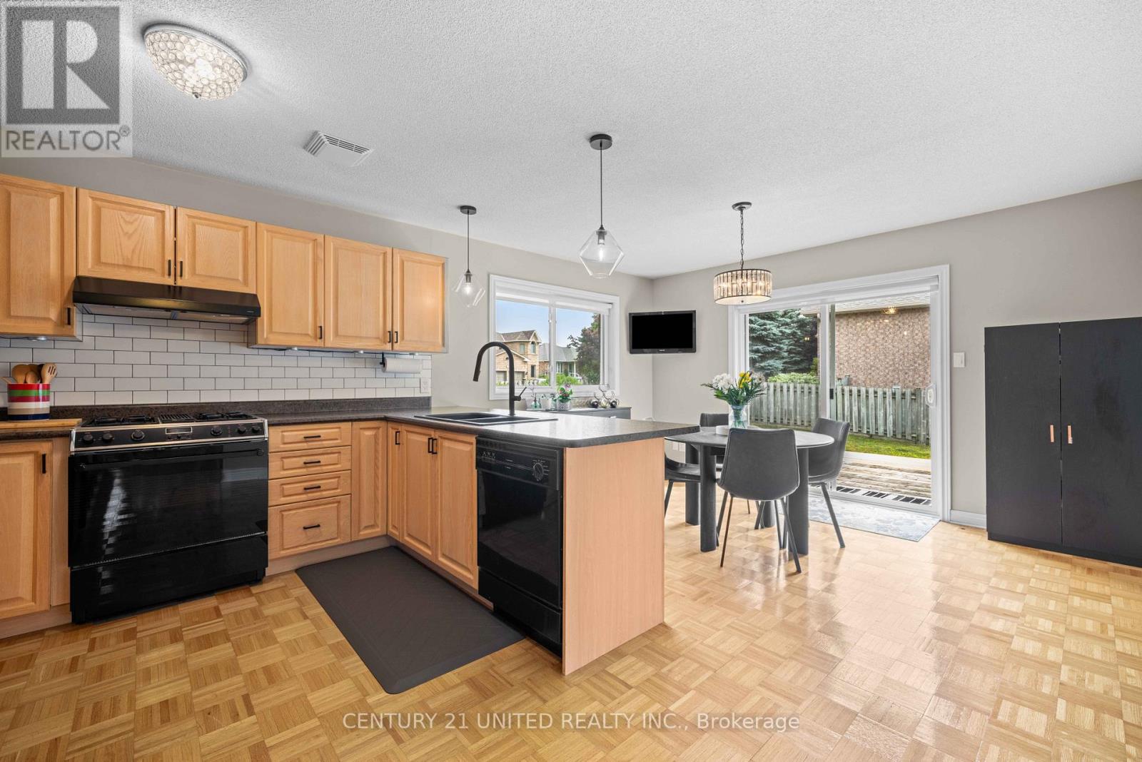 487 Fortye Drive, Peterborough West (South), Ontario  K9K 2H1 - Photo 6 - X12920632