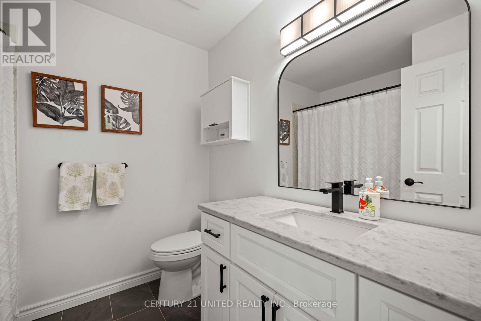 487 Fortye Drive, Peterborough West (South), Ontario  K9K 2H1 - Photo 8 - X12920632