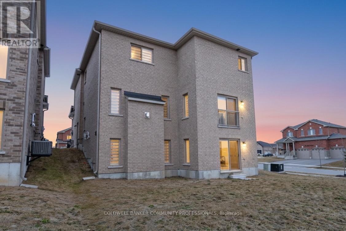 1 Burrows Court, Kawartha Lakes (Ops), Ontario  K9V 0J3 - Photo 39 - X12920524