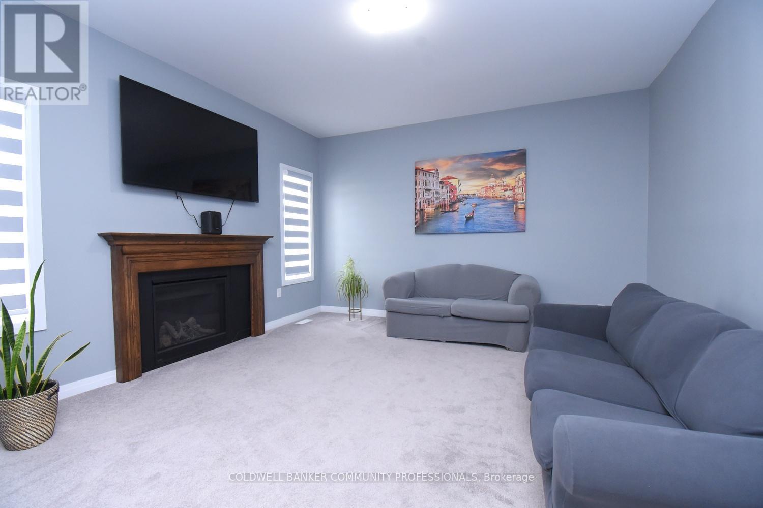 1 Burrows Court, Kawartha Lakes (Ops), Ontario  K9V 0J3 - Photo 6 - X12920524