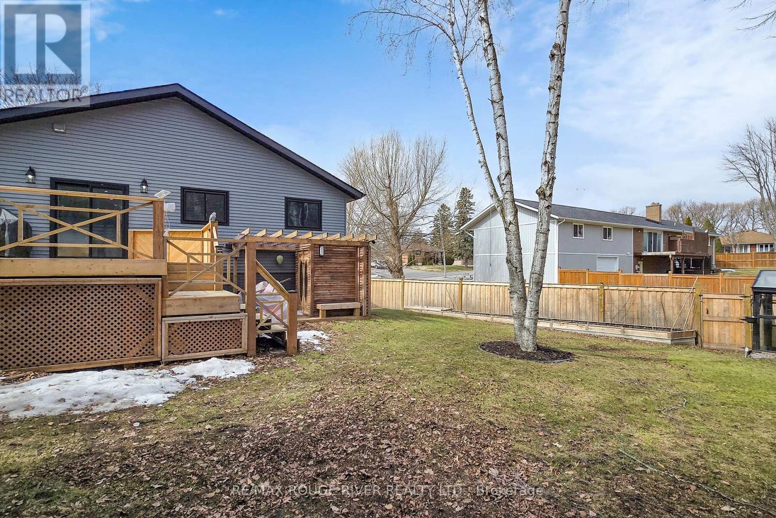 247 Beaver Street N, Clarington (Newcastle), Ontario  L1B 1J3 - Photo 44 - E12920780