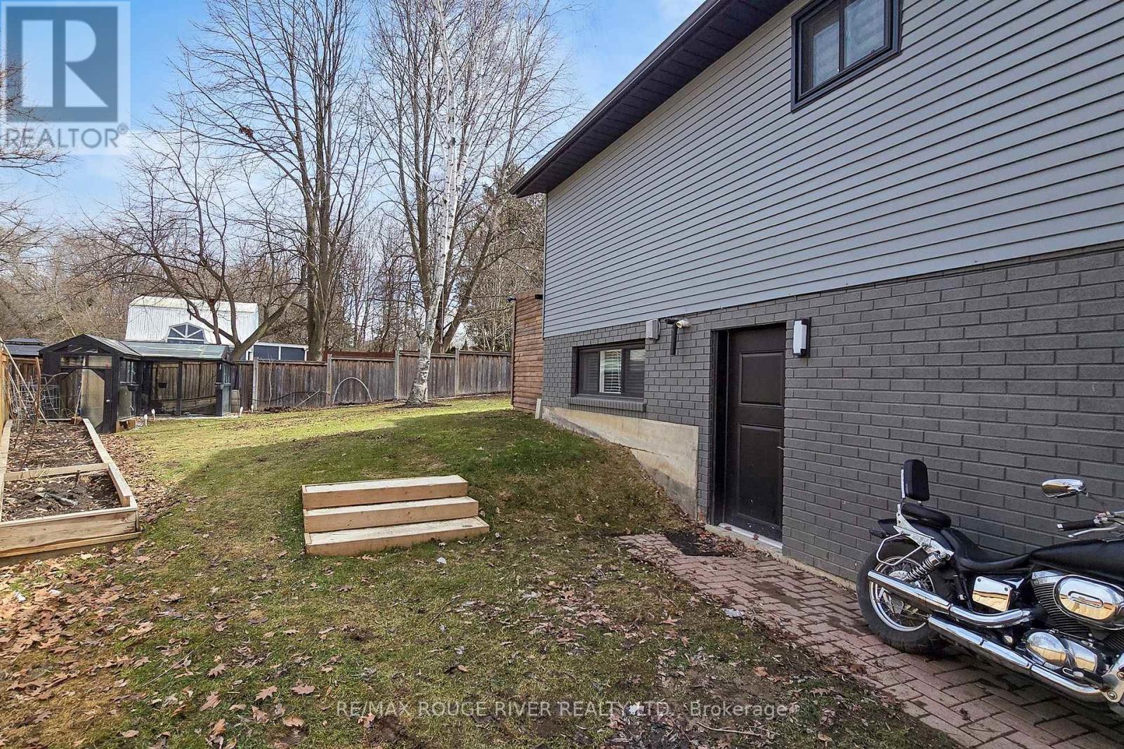247 Beaver Street N, Clarington (Newcastle), Ontario  L1B 1J3 - Photo 48 - E12920780