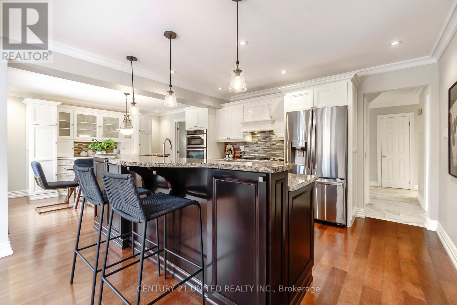 2112 Lorraine Drive, Peterborough (Northcrest Ward 5), Ontario  K9L 1X4 - Photo 14 - X12921190