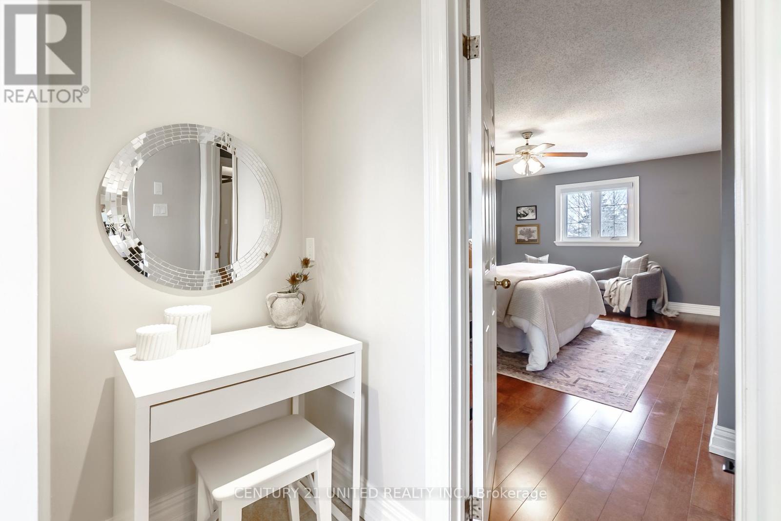 2112 Lorraine Drive, Peterborough (Northcrest Ward 5), Ontario  K9L 1X4 - Photo 32 - X12921190