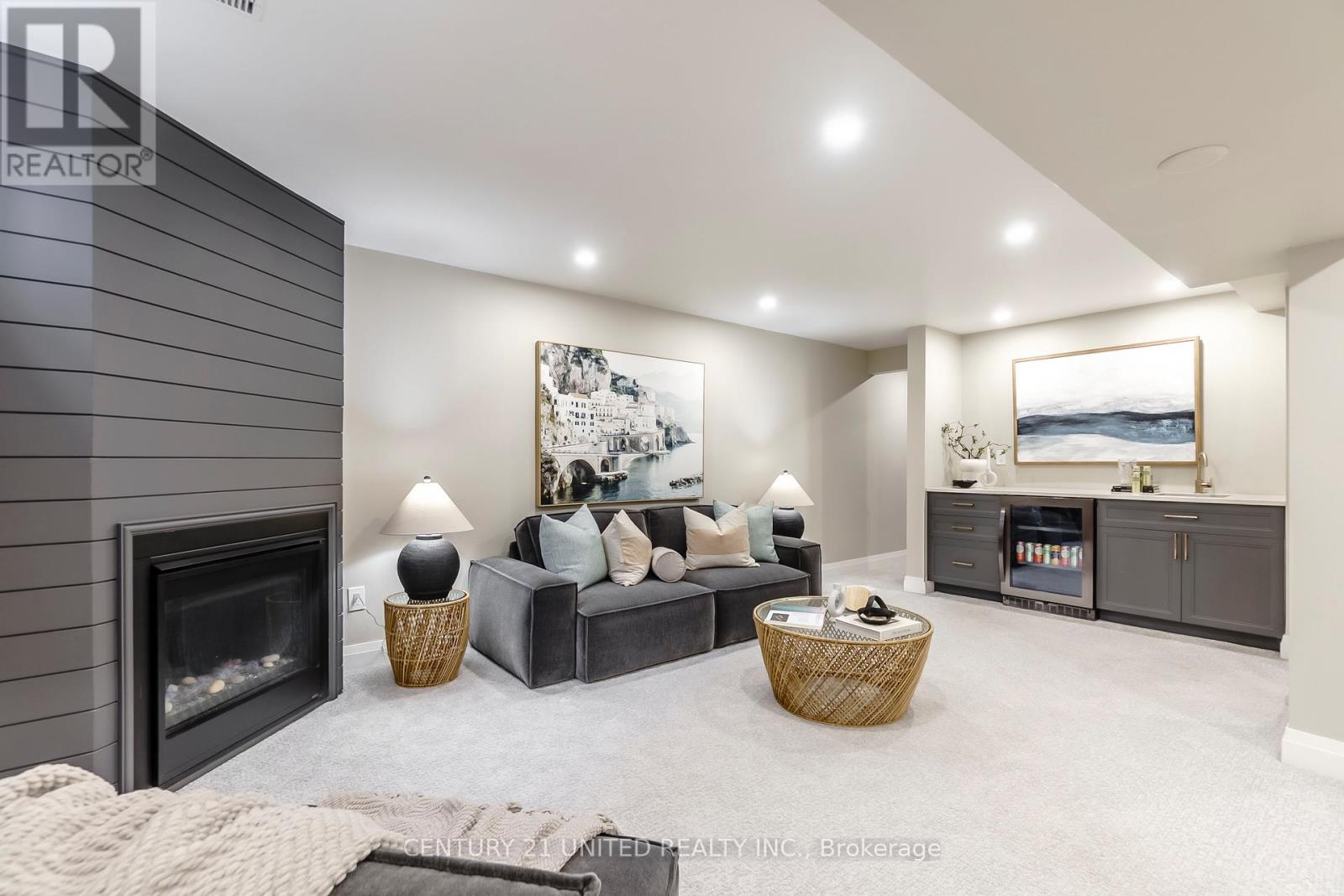 2112 Lorraine Drive, Peterborough (Northcrest Ward 5), Ontario  K9L 1X4 - Photo 34 - X12921190