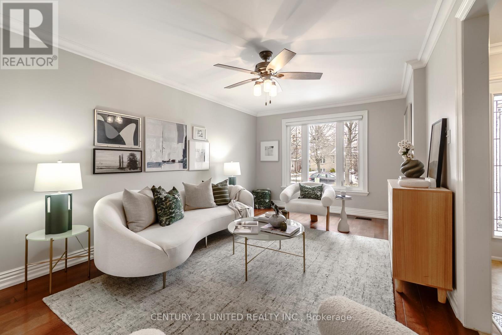 2112 Lorraine Drive, Peterborough (Northcrest Ward 5), Ontario  K9L 1X4 - Photo 8 - X12921190