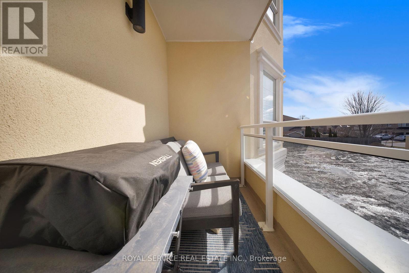 210 - 21 Brookhouse Drive, Clarington (Newcastle), Ontario  L1B 0V4 - Photo 27 - E12922238