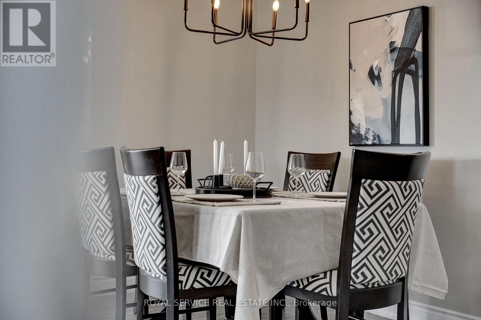 210 - 21 Brookhouse Drive, Clarington (Newcastle), Ontario  L1B 0V4 - Photo 4 - E12922238