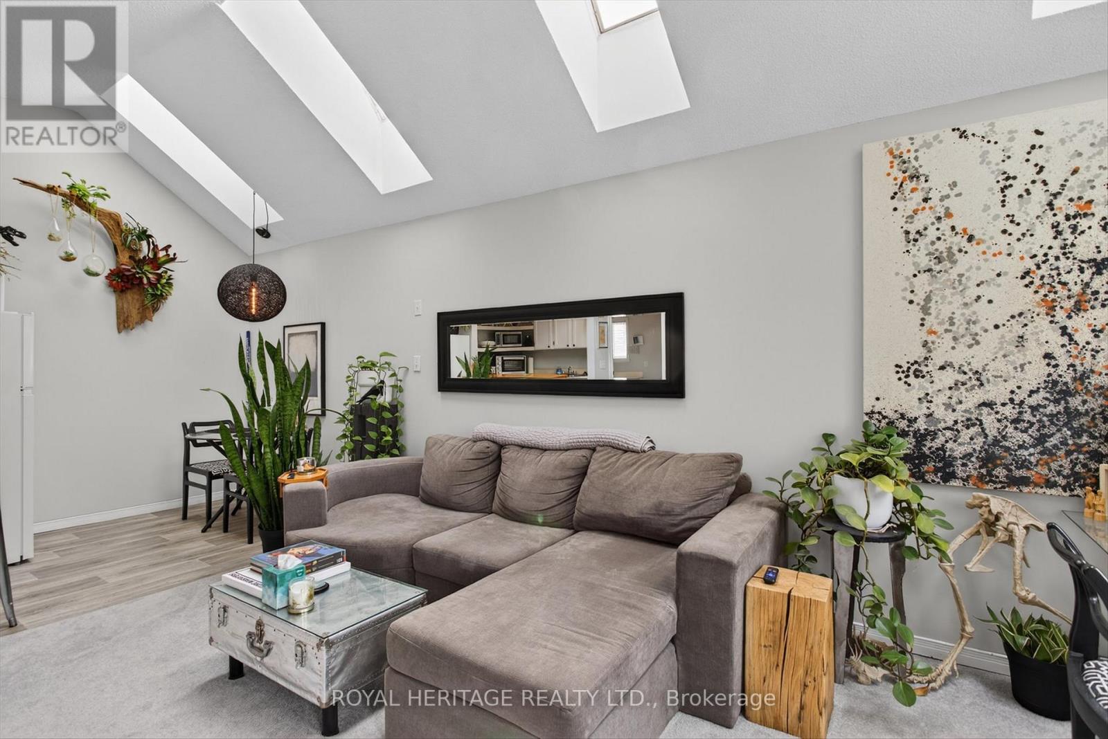 71 Albert Street S, Kawartha Lakes (Lindsay), Ontario  K9V 3H3 - Photo 32 - X12922364