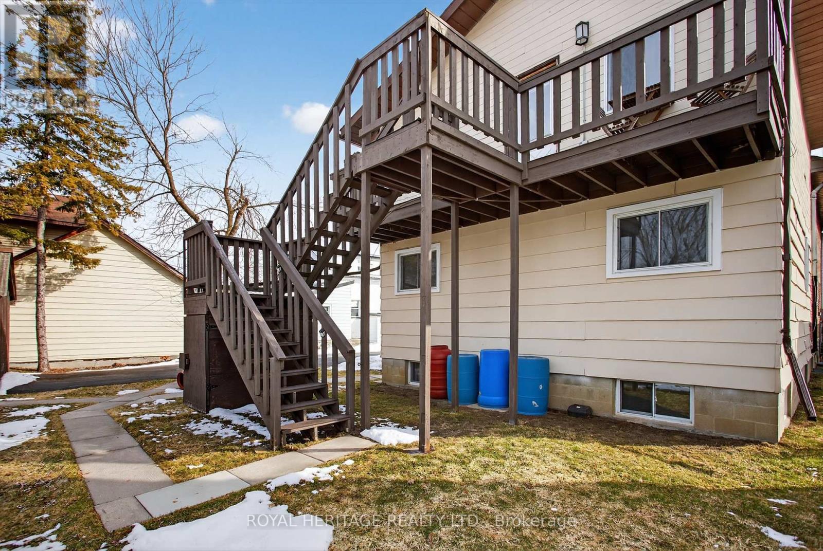 71 Albert Street S, Kawartha Lakes (Lindsay), Ontario  K9V 3H3 - Photo 43 - X12922364