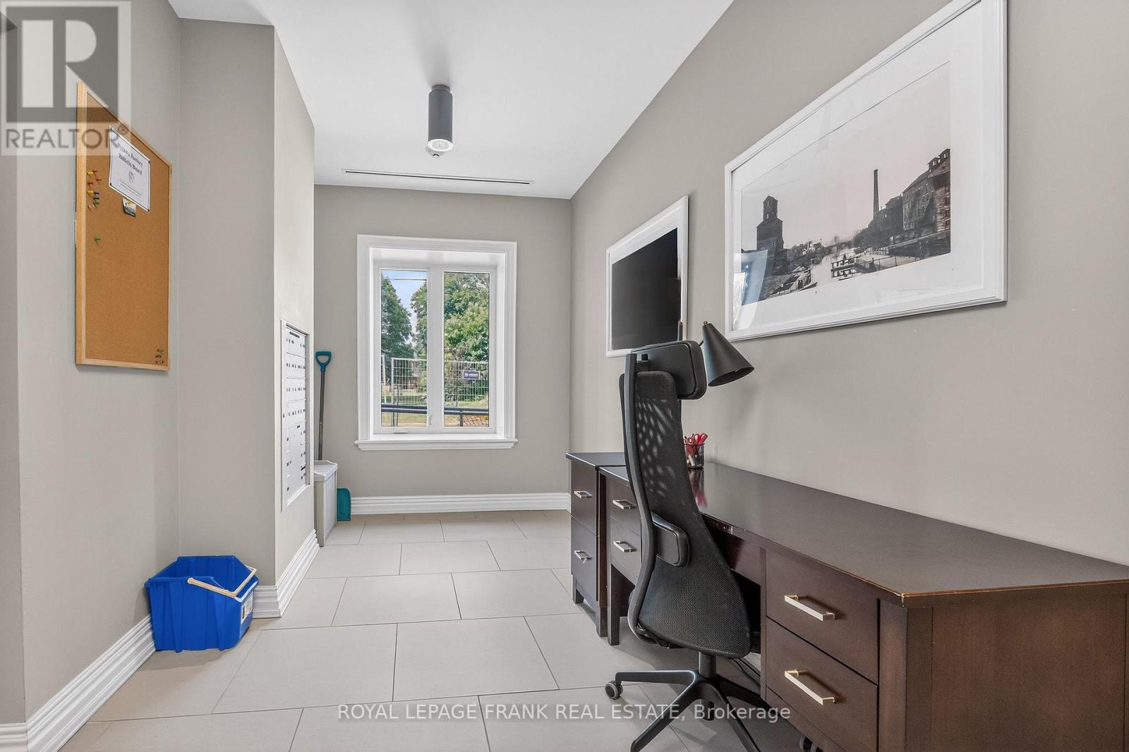 103 - 25 King Street, Kawartha Lakes (Lindsay), Ontario  K9V 1C7 - Photo 22 - X12922396