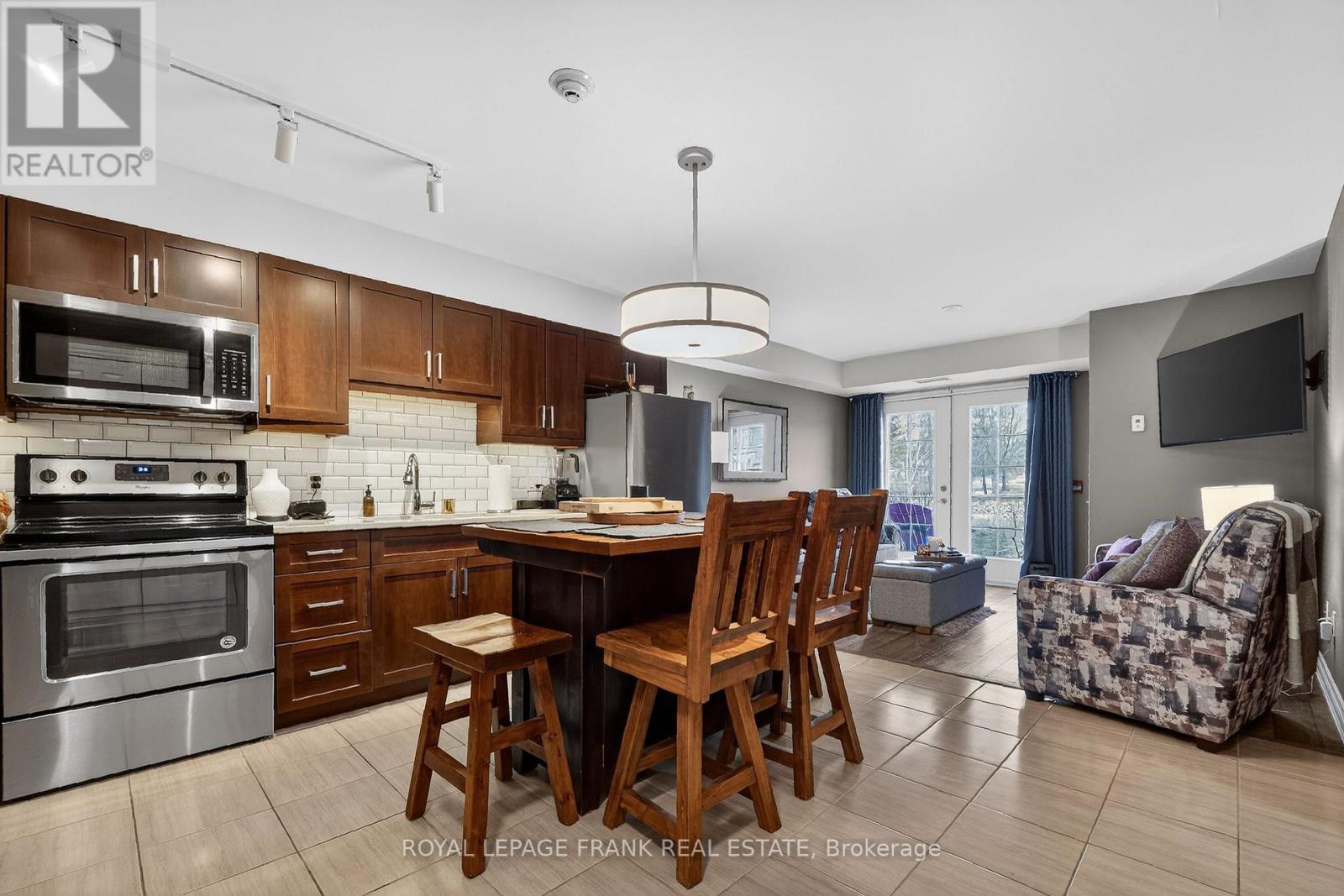 103 - 25 King Street, Kawartha Lakes (Lindsay), Ontario  K9V 1C7 - Photo 7 - X12922396