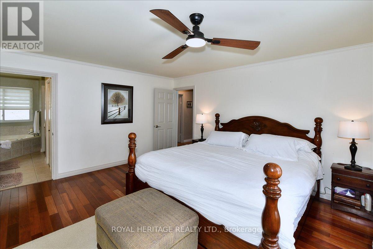 298 Fife Avenue, Selwyn, Ontario  K9J 6X3 - Photo 19 - X12922422