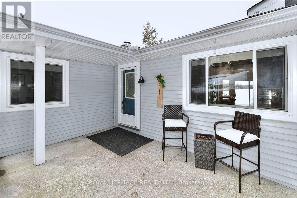 298 Fife Avenue, Selwyn, Ontario  K9J 6X3 - Photo 4 - X12922422